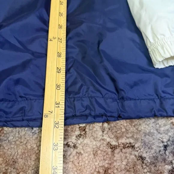 Vintage 90s Nike Jacket Windbreaker embroidered sleeve Swooshes and hidden hood - Picture 5 of 8